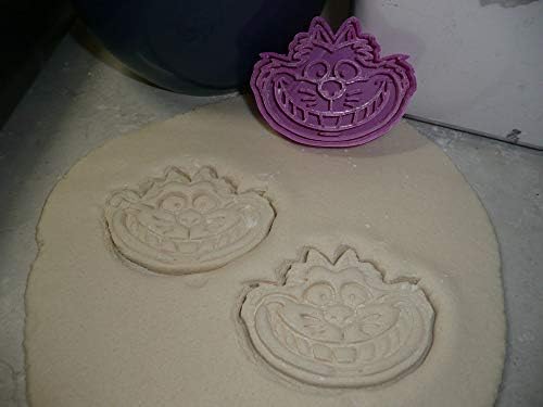 CHESMORE CAT ALICE ADVENTURES COOKIE CUTTER