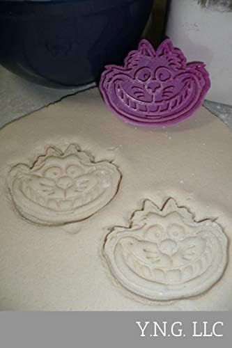 CHESMORE CAT ALICE ADVENTURES COOKIE CUTTER