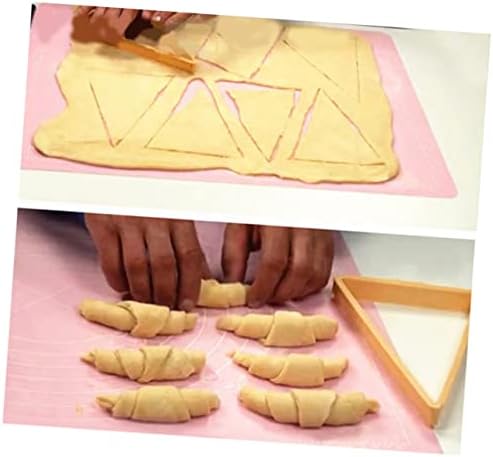 Croissant Baker Tool - Easy to Use Pastry Mold