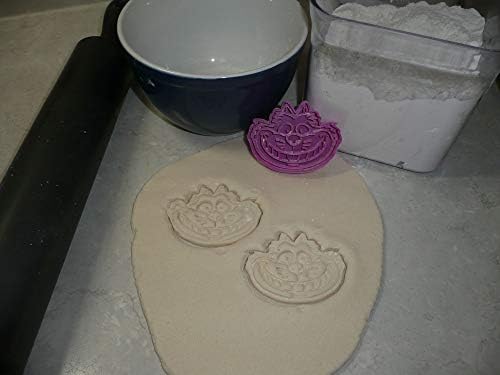 CHESMORE CAT ALICE ADVENTURES COOKIE CUTTER